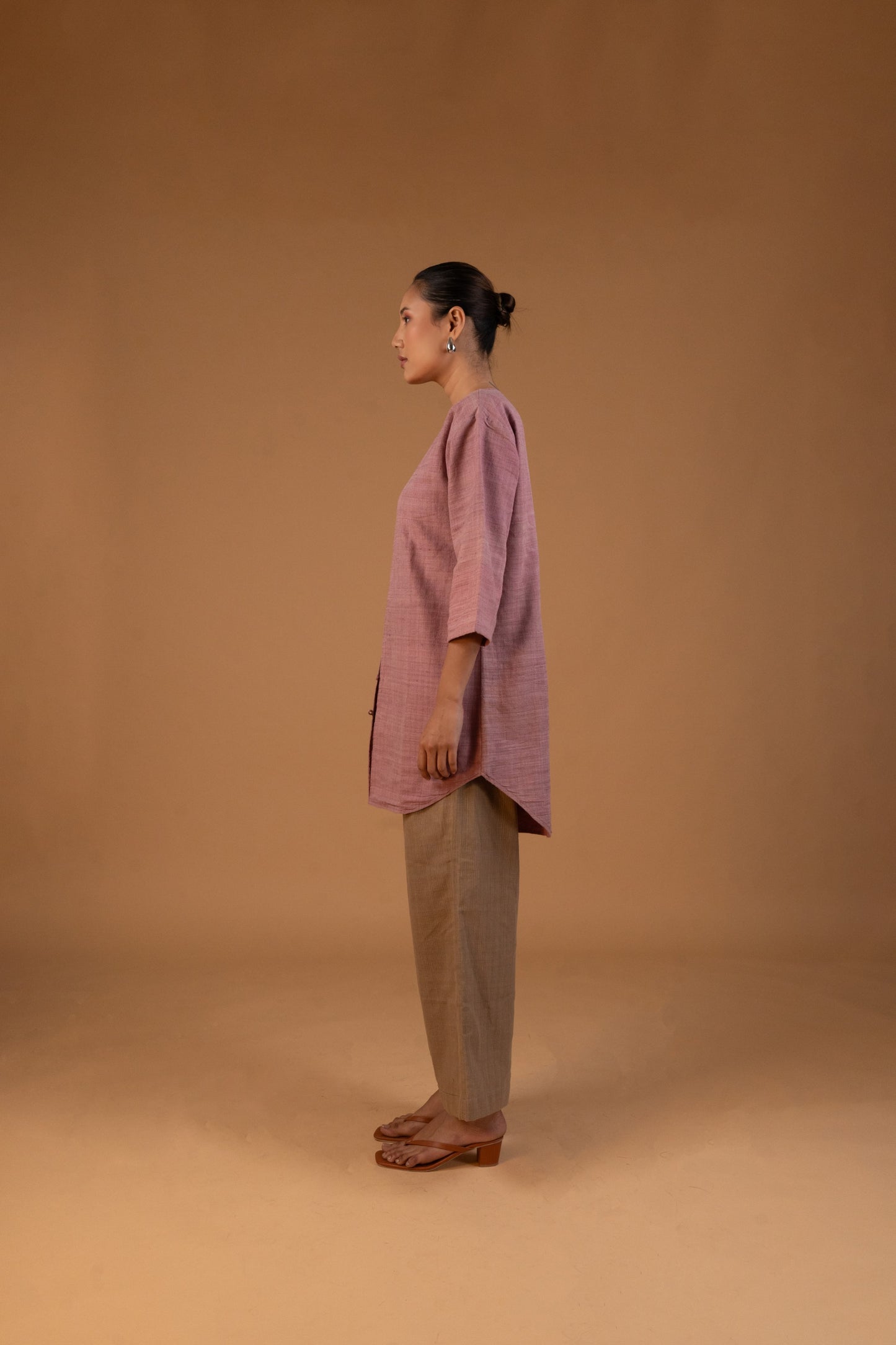 Gulapi (গুলাপী) Loose Fit Kurta Set