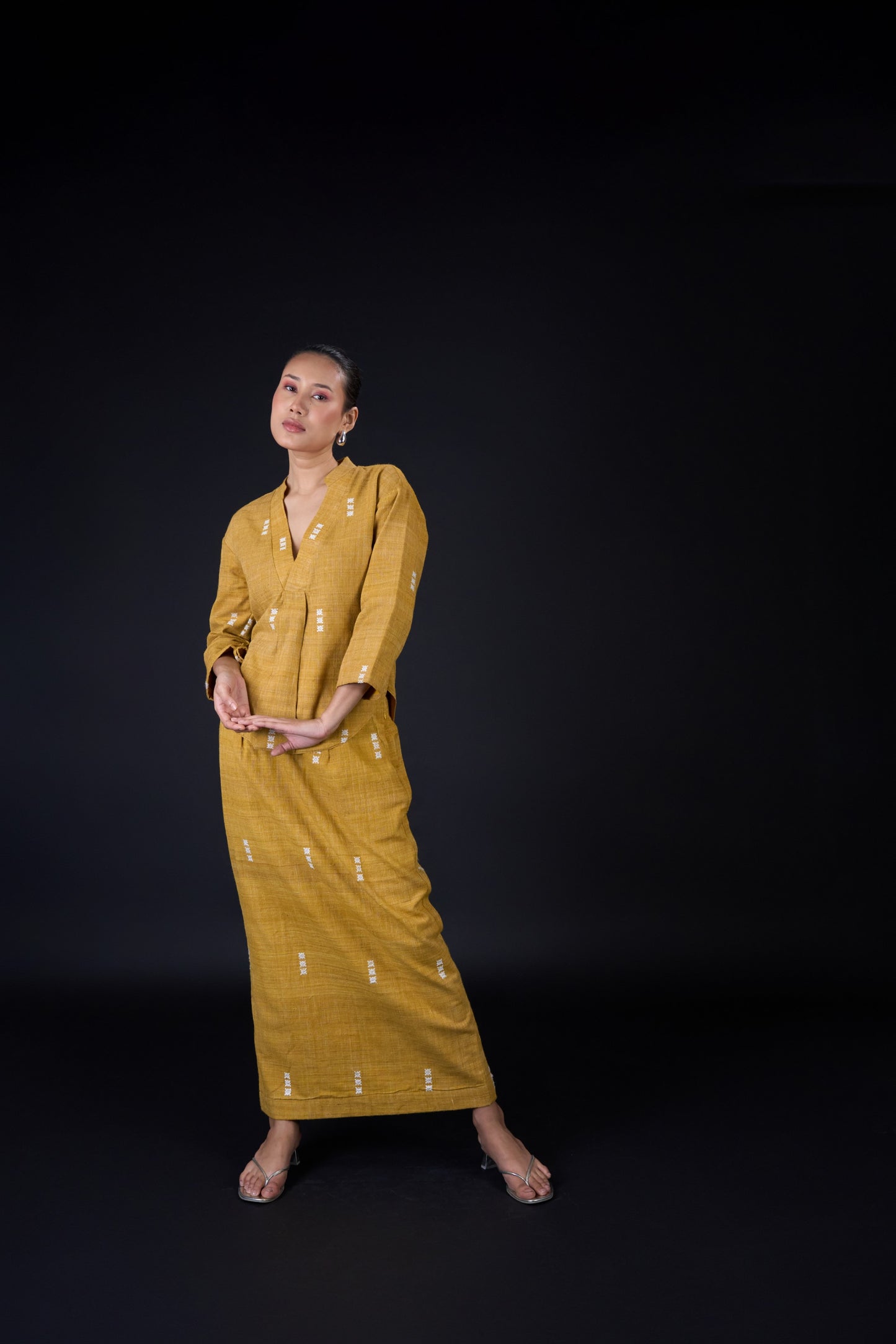 Hunali (সোনালী) Coord Set