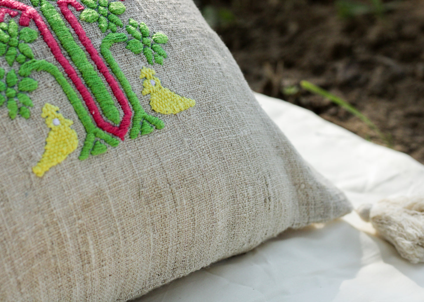 Gosa Eri Silk Cushion Covers - TATI 