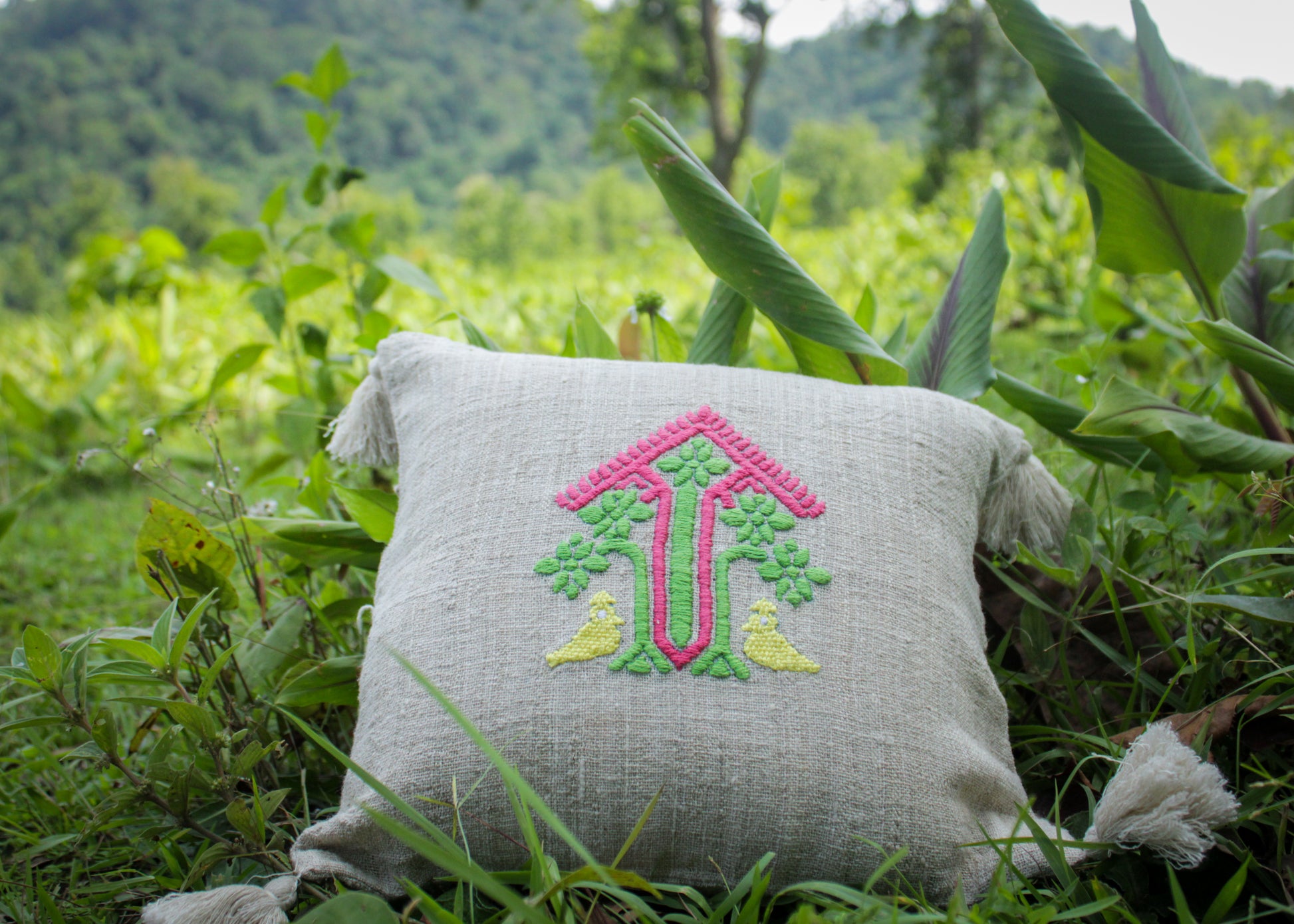 Gosa Eri Silk Cushion Covers - TATI 