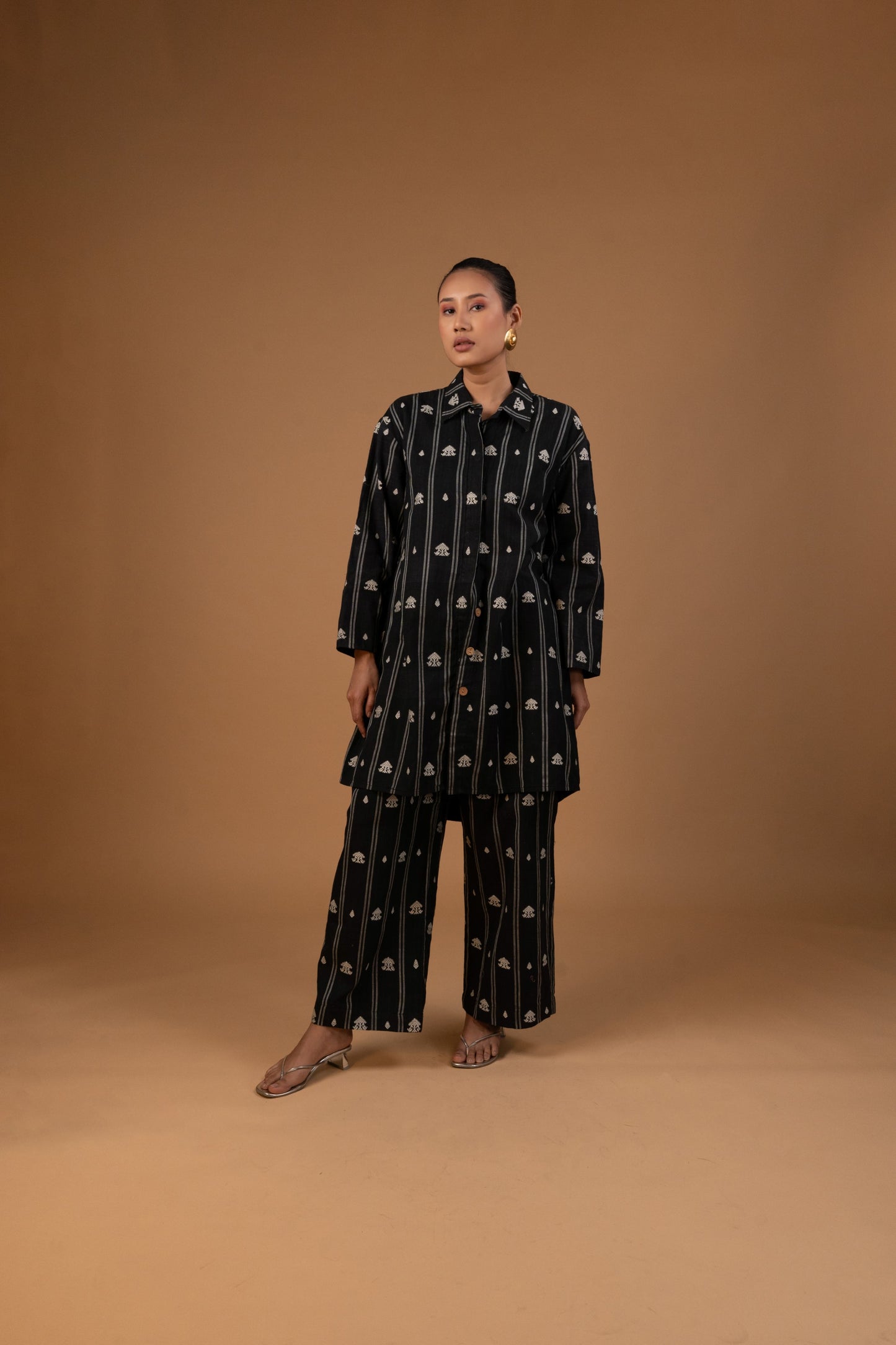 Nisagondhi (নিশাগন্ধী) Relaxed Coord Set