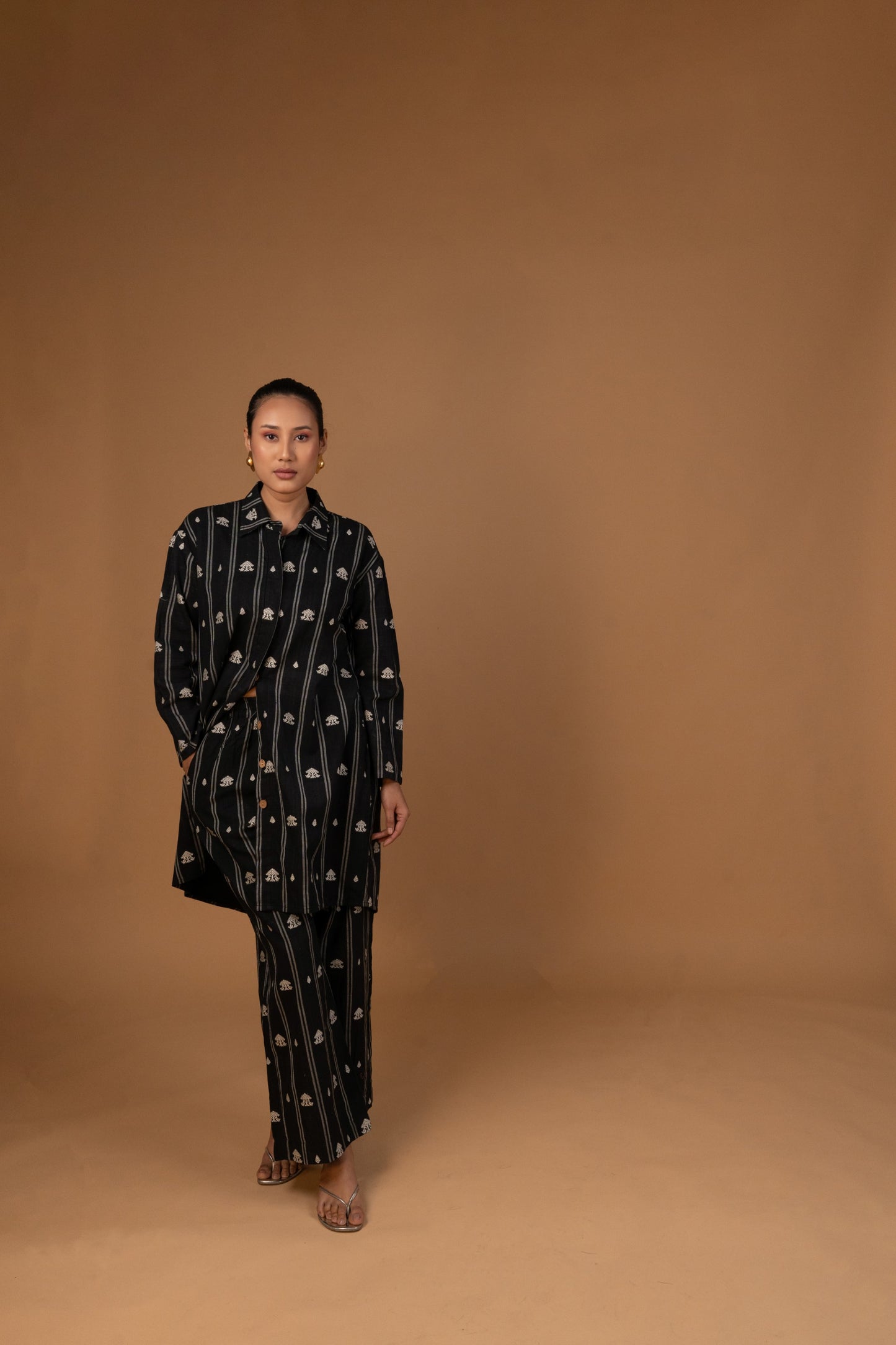 Nisagondhi (নিশাগন্ধী) Relaxed Coord Set