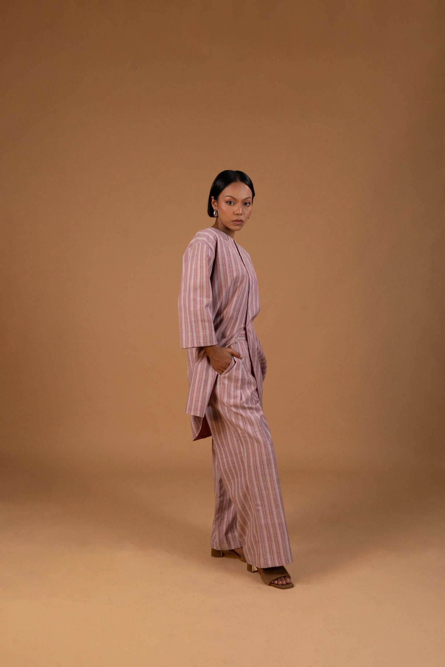 Oinitom (ঐনিতম) Kurta Set