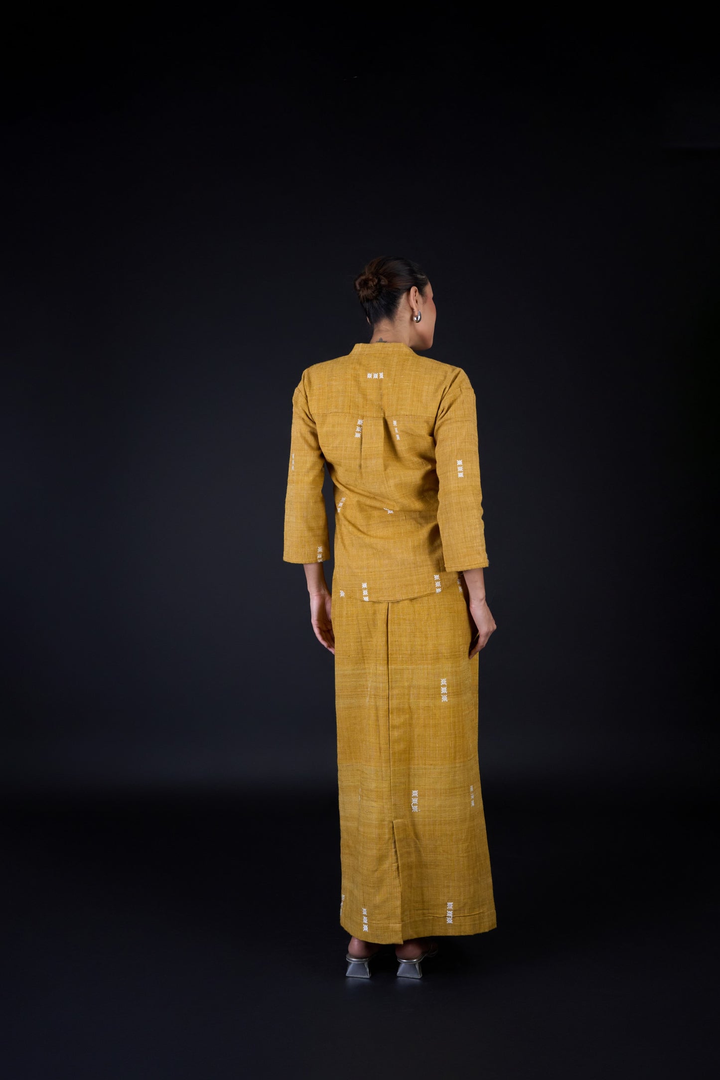 Hunali (সোনালী) Coord Set